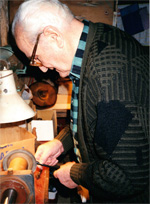 Jean Lamy dans son atelier